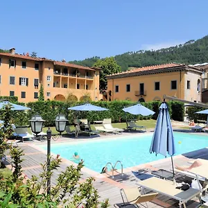 *** Hotel Park Regina - With Air-condition And Pool Italy