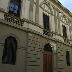 Palazzo Virginio 3* Firenze