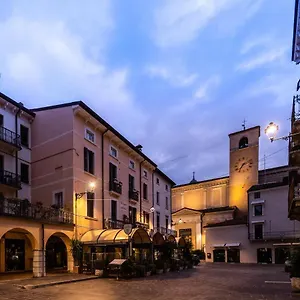 **** Aparthotel Flowers Italy